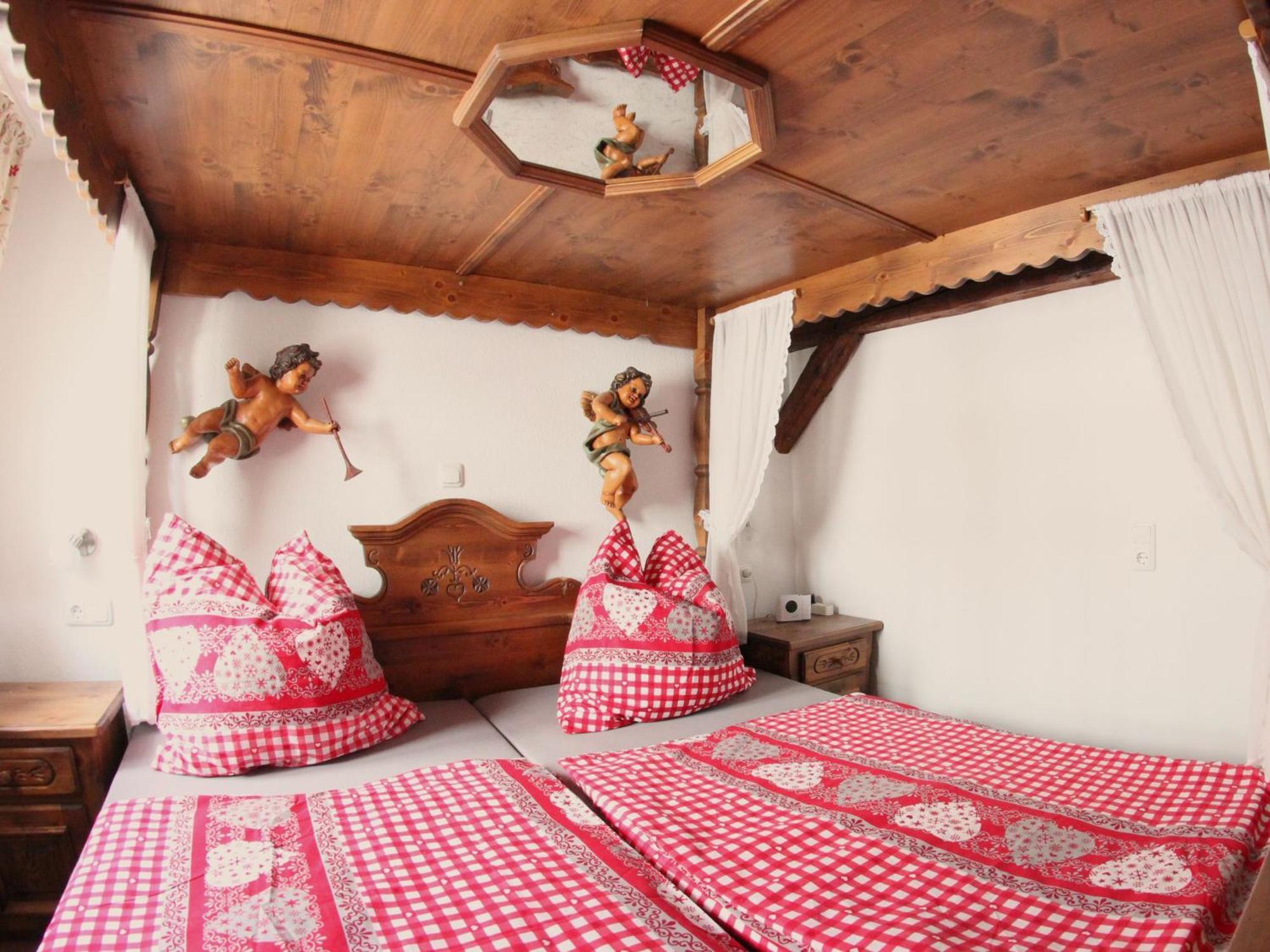 Landgasthof & Landhaus Hofmeister Diemelsee Экстерьер фото